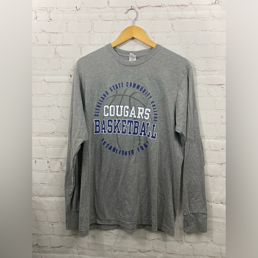 Cleveland State Community College Cougars Basketball Long Sleeve Gray Tee Size L